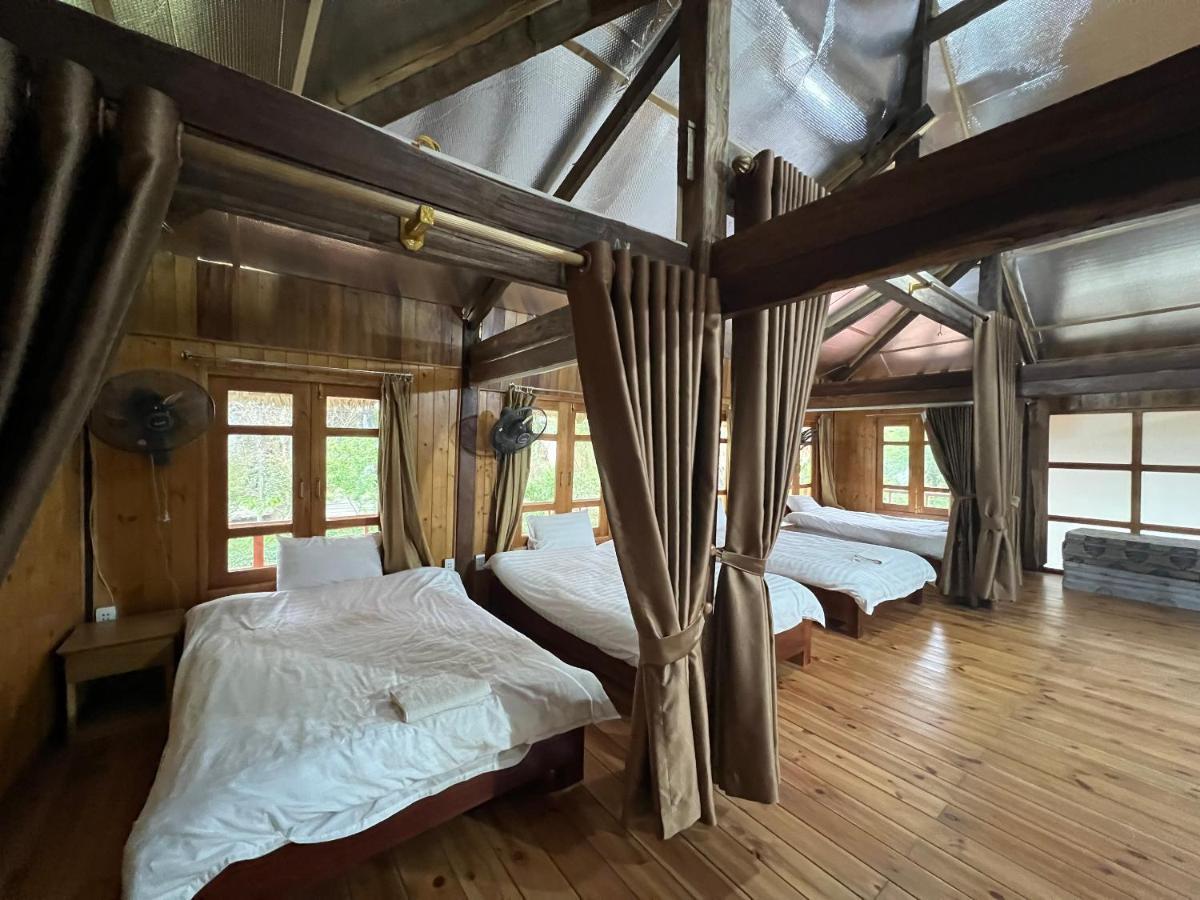 Tom'S Du Gia Homestay Làng Cac Exterior photo